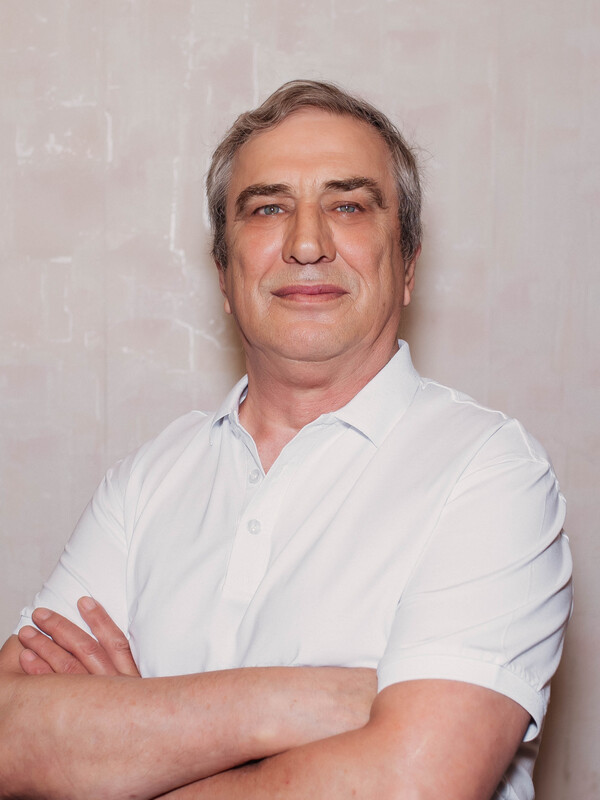 Вовк Владимир Николаевич.